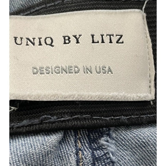 UNIQ BY LITZ High Rise Super Flare Bell Bottom High Waist  Raw Hem Jeans  30 - Picture 3 of 4